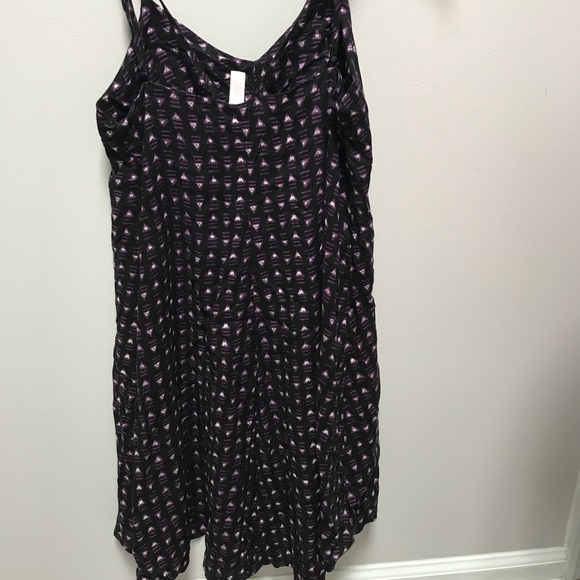 Black and Purple Dress - Picture 3 of 7